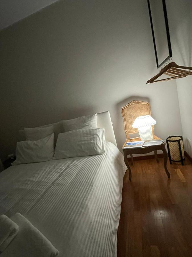 The Room Szirakúza Kültér fotó